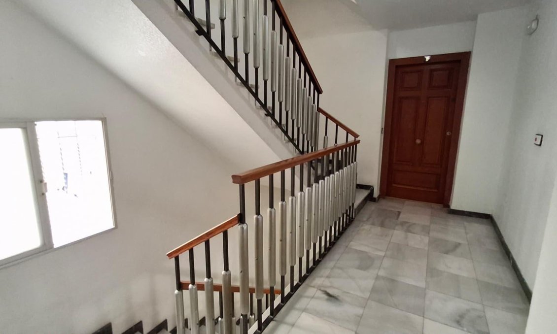 Használt Ingatlanok - Apartman -
Orihuela - Zona Centro