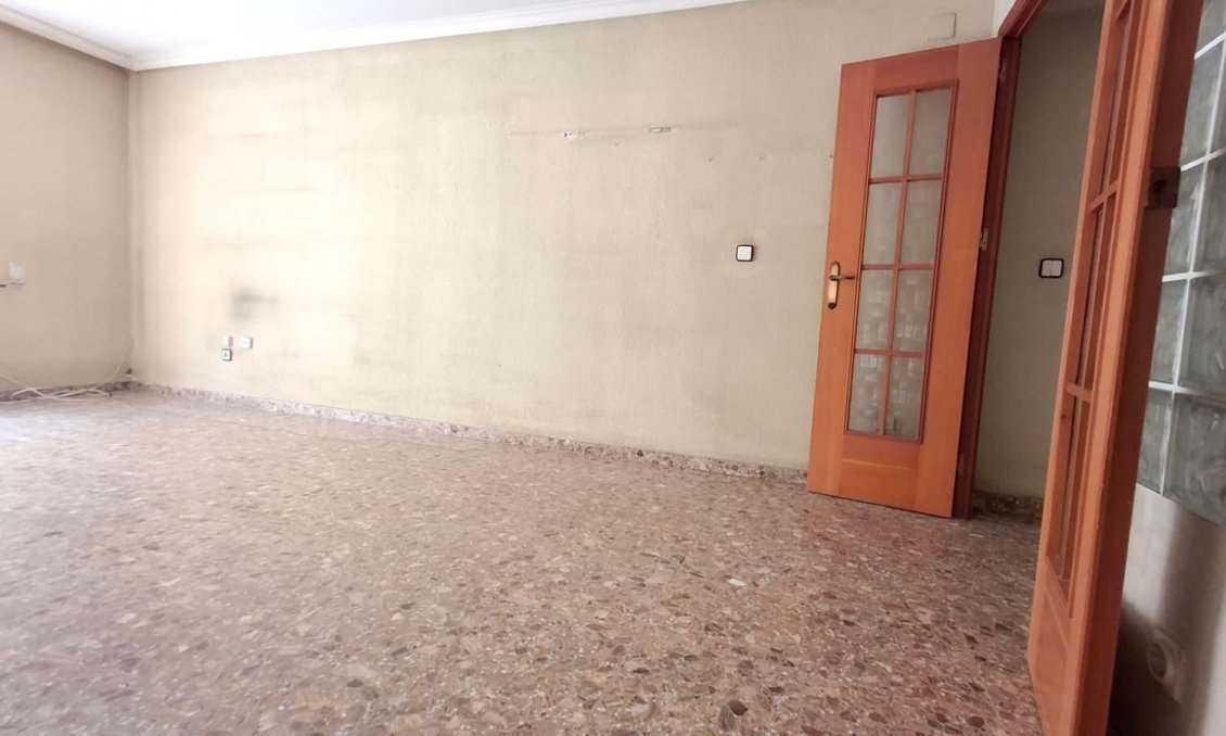 Használt Ingatlanok - Apartman -
Orihuela - Zona Centro