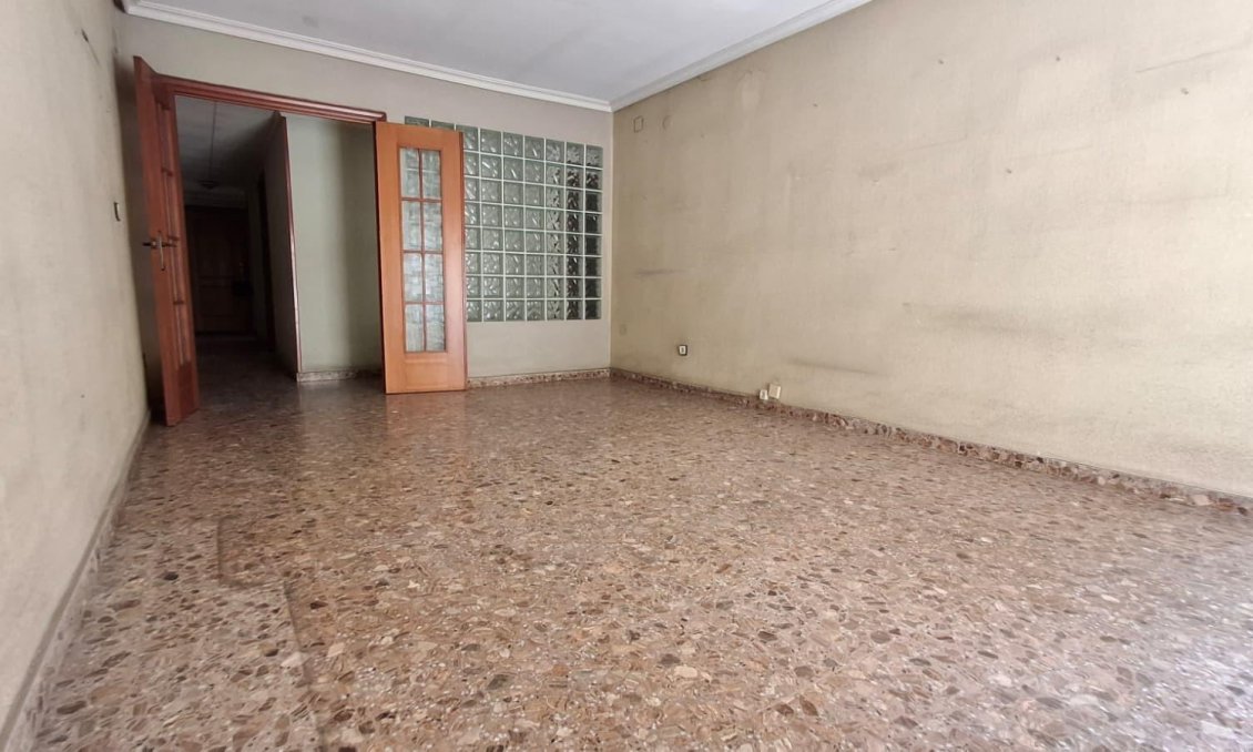 Használt Ingatlanok - Apartman -
Orihuela - Zona Centro