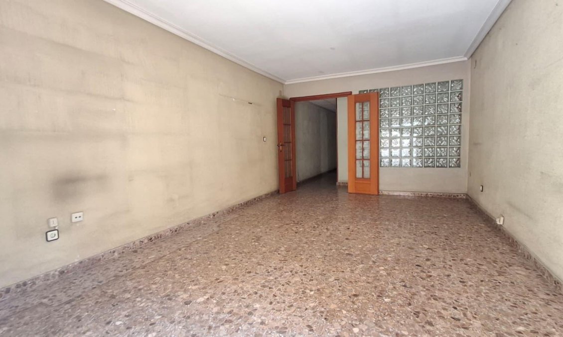 Használt Ingatlanok - Apartman -
Orihuela - Zona Centro