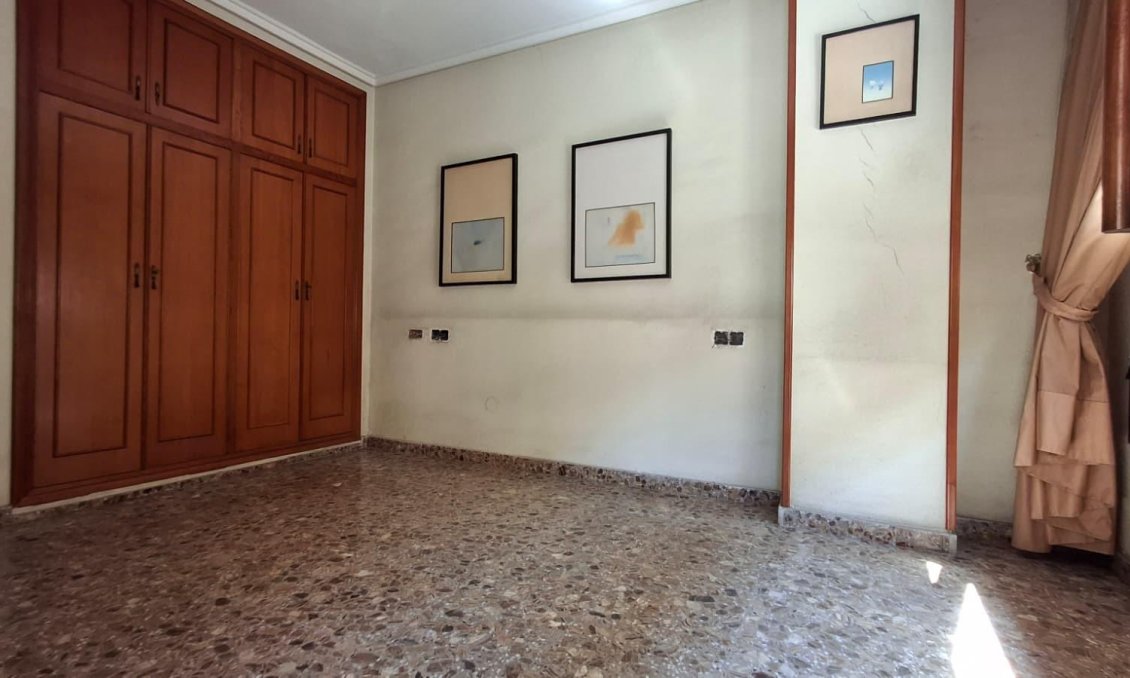 Használt Ingatlanok - Apartman -
Orihuela - Zona Centro
