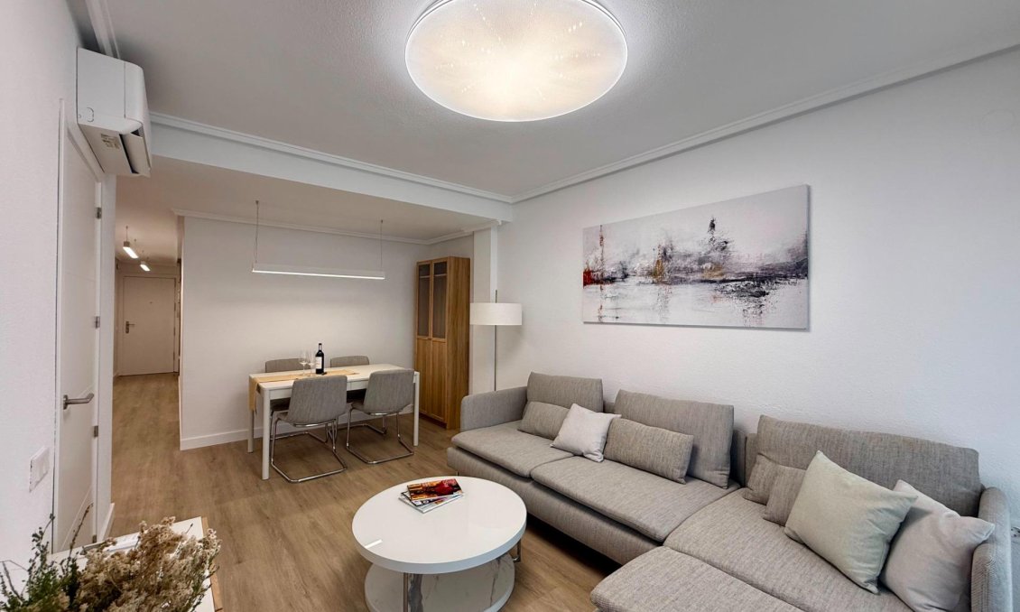 Resale - Penthouse -
Torrevieja - Habaneras