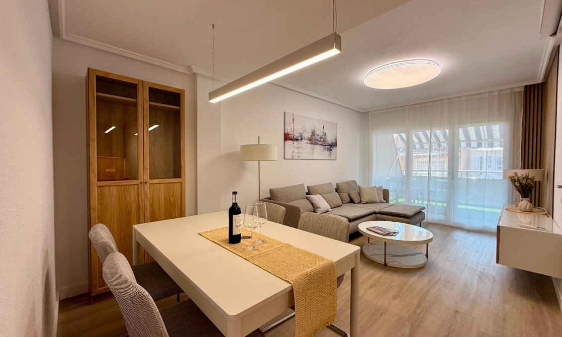 Resale - Penthouse -
Torrevieja - Habaneras