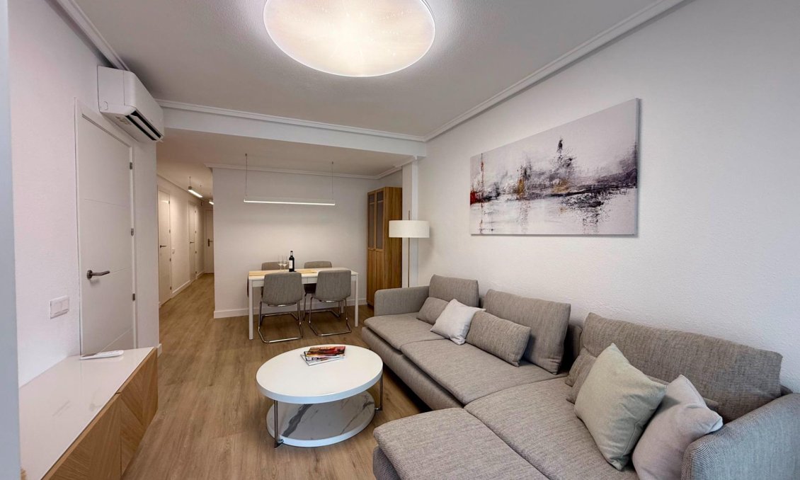 Resale - Penthouse -
Torrevieja - Habaneras