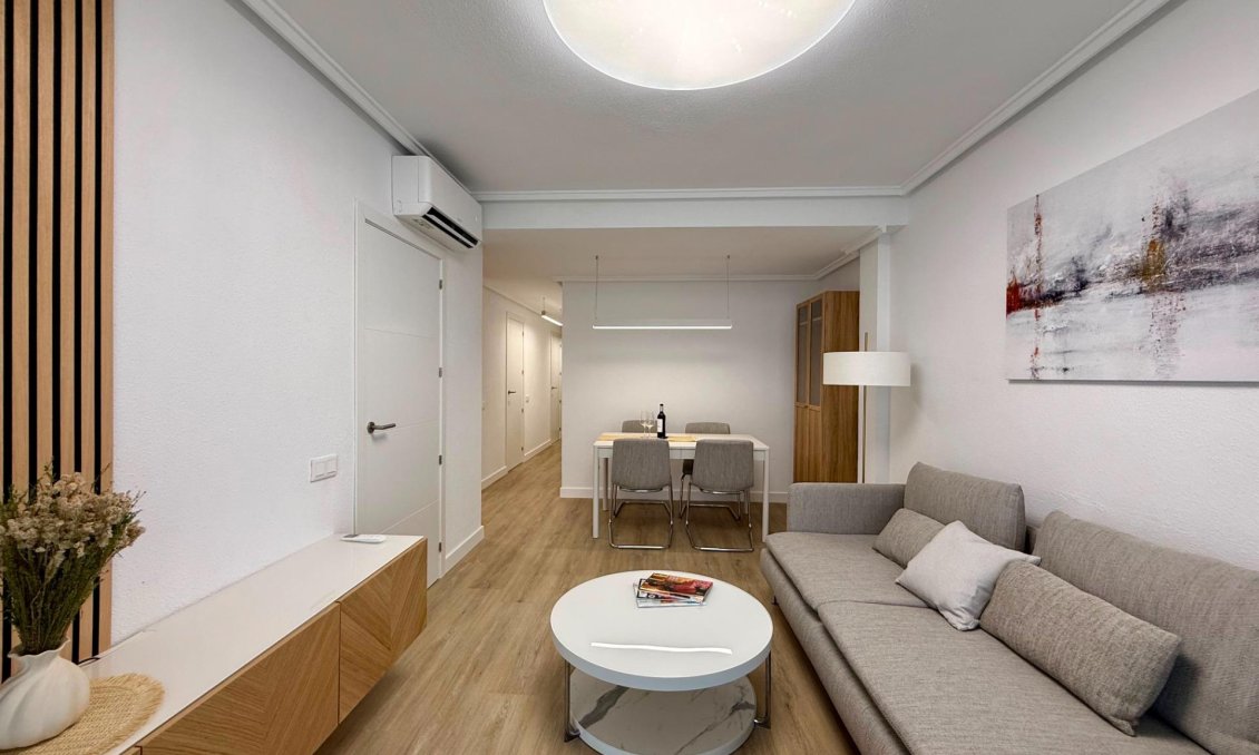 Resale - Penthouse -
Torrevieja - Habaneras