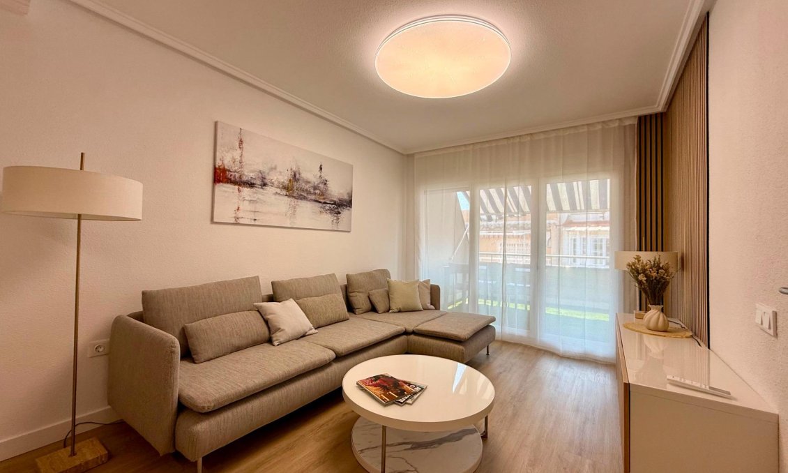 Resale - Penthouse -
Torrevieja - Habaneras