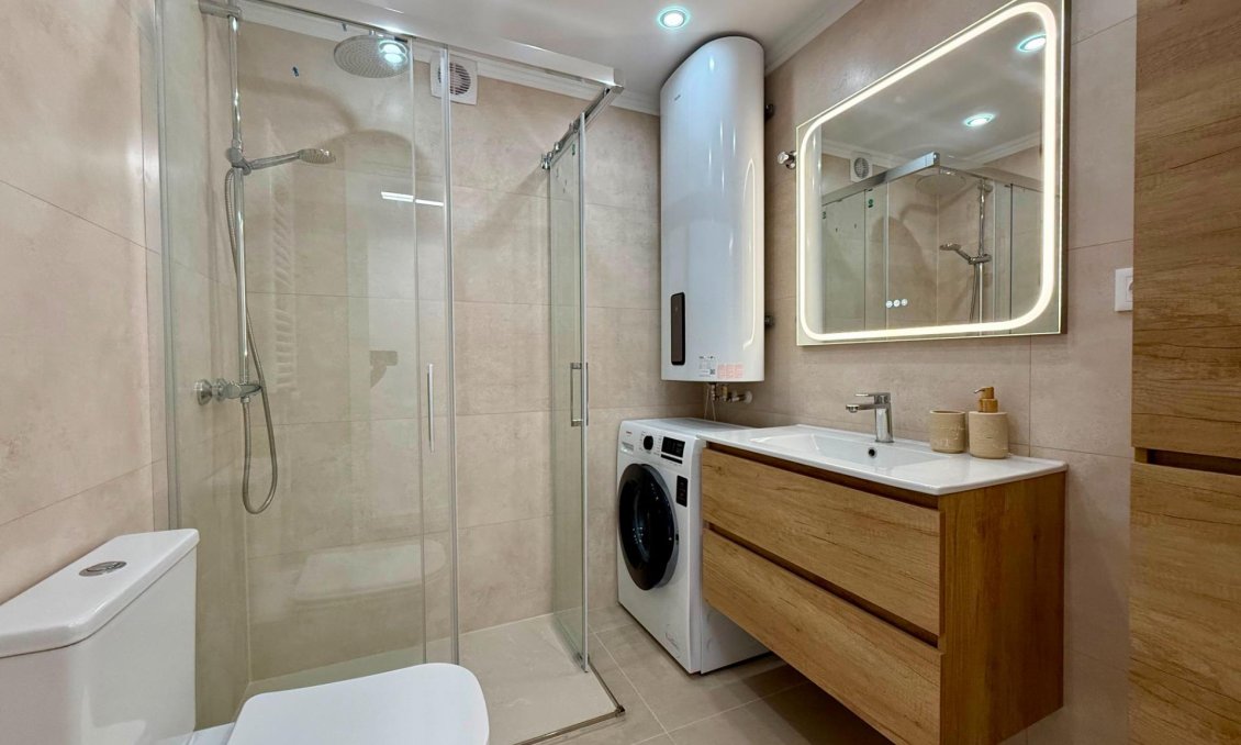 Resale - Penthouse -
Torrevieja - Habaneras