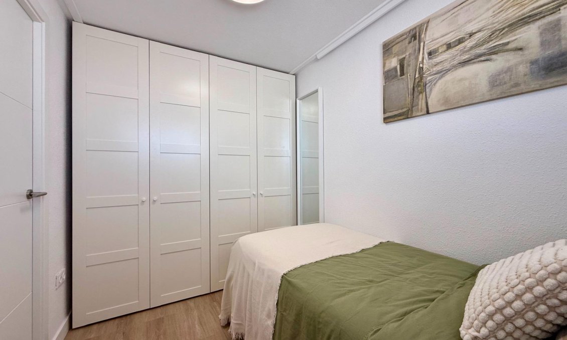 Resale - Penthouse -
Torrevieja - Habaneras