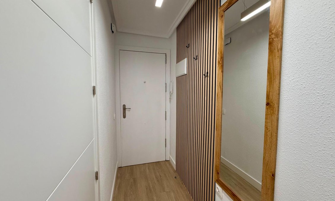 Resale - Penthouse -
Torrevieja - Habaneras