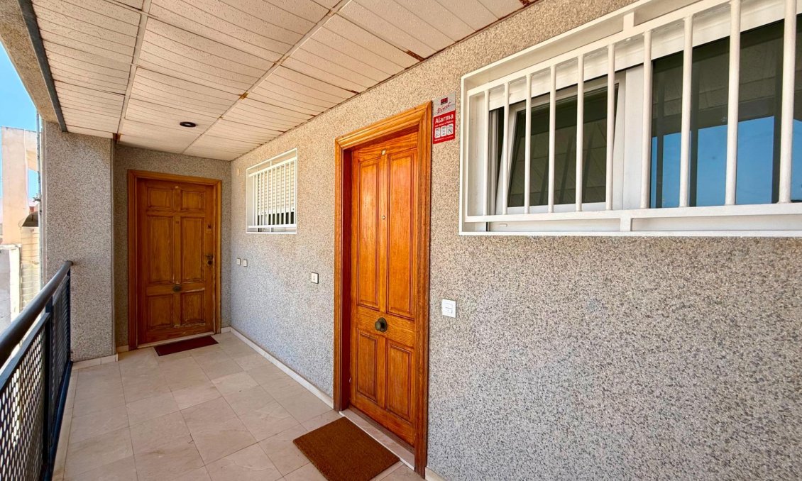 Resale - Penthouse -
Torrevieja - Habaneras