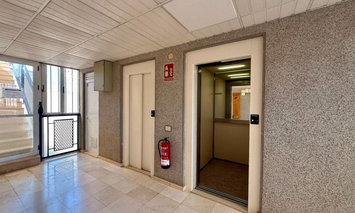 Resale - Penthouse -
Torrevieja - Habaneras