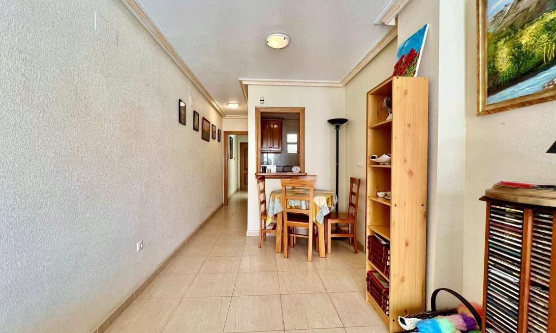 Resale - Apartment -
Torrevieja - Playa del Cura