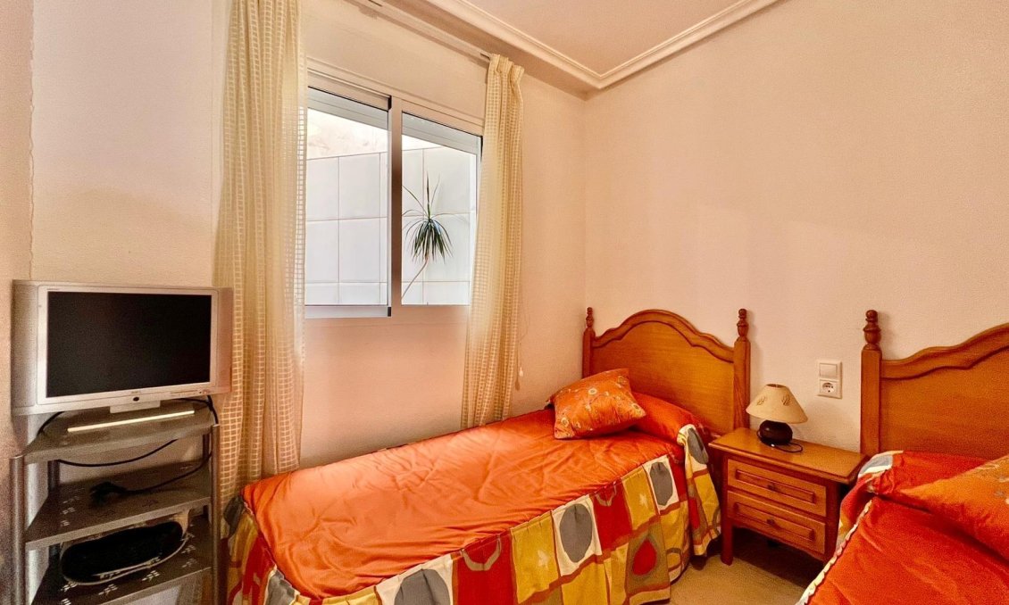 Resale - Apartment -
Torrevieja - Playa del Cura