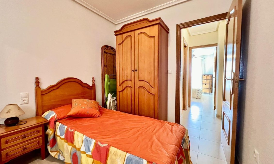 Resale - Apartment -
Torrevieja - Playa del Cura
