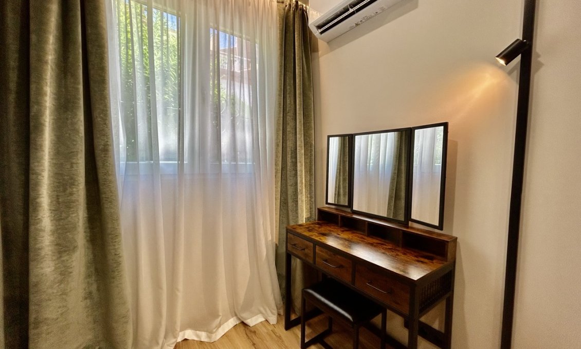 Resale - Apartment -
Torrevieja - Costa Blanca