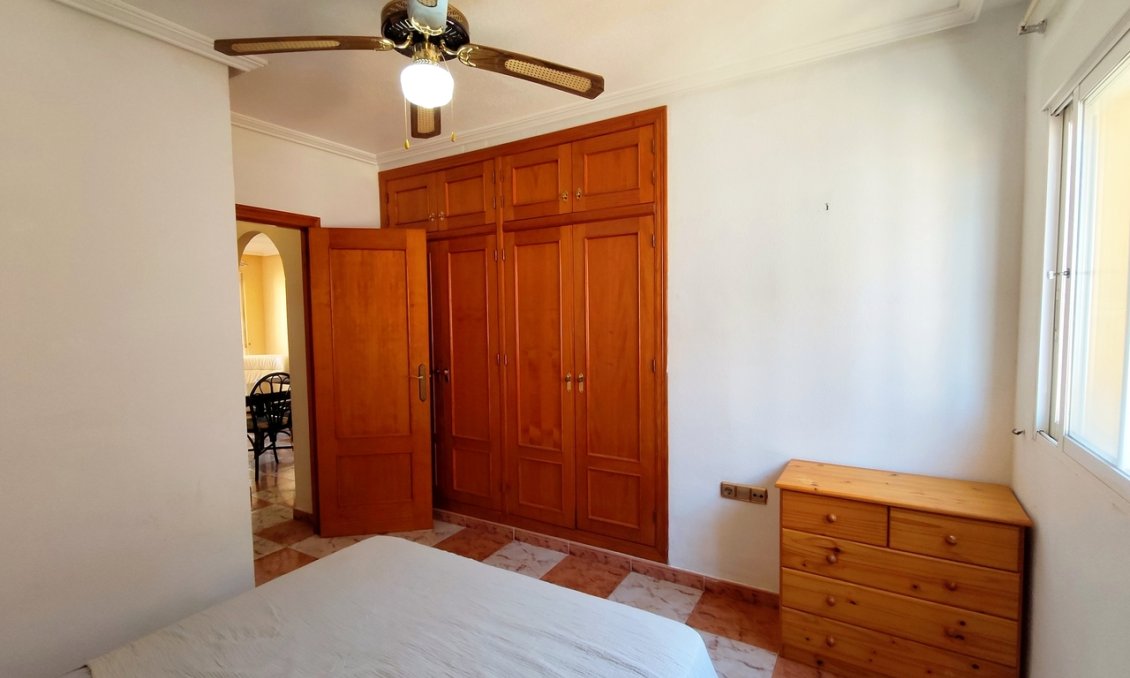 Resale - Apartment -
Villamartin - Costa Blanca