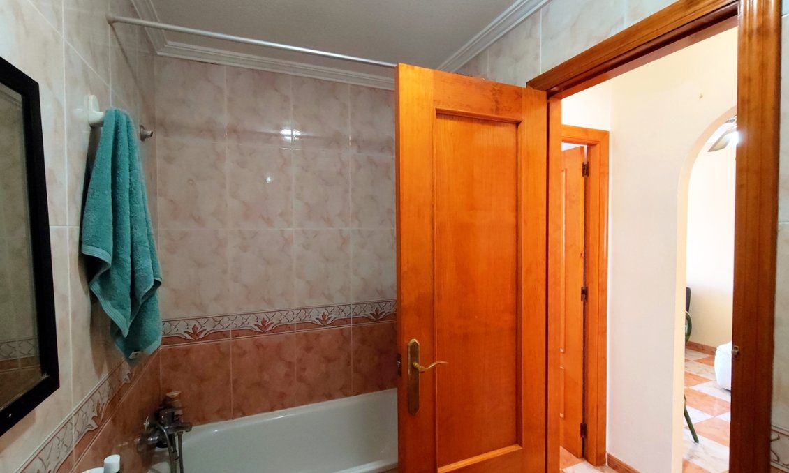 Resale - Apartment -
Villamartin - Costa Blanca