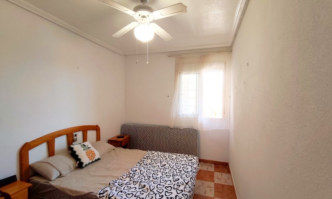 Resale - Apartment -
Villamartin - Costa Blanca