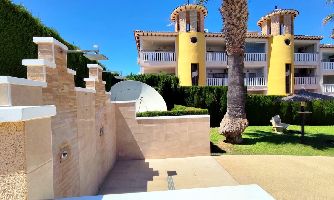 Resale - Apartment -
Villamartin - Costa Blanca