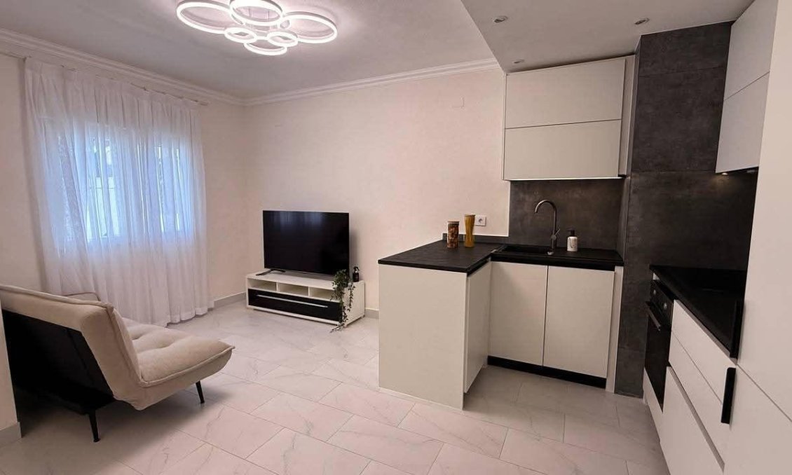 Resale - Townhouse -
Torrevieja - Calas Blanca