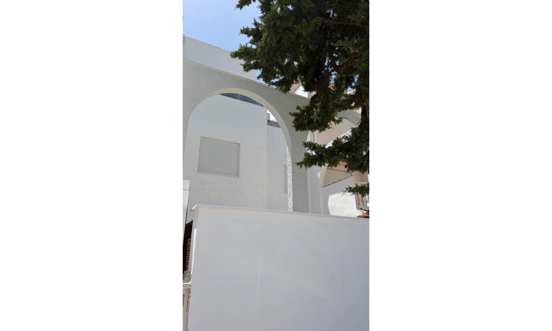 Resale - Townhouse -
Torrevieja - Calas Blanca