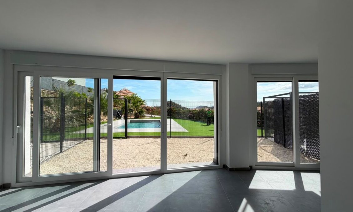 Segunda mano - Duplex -
Villajoyosa - Montiboli