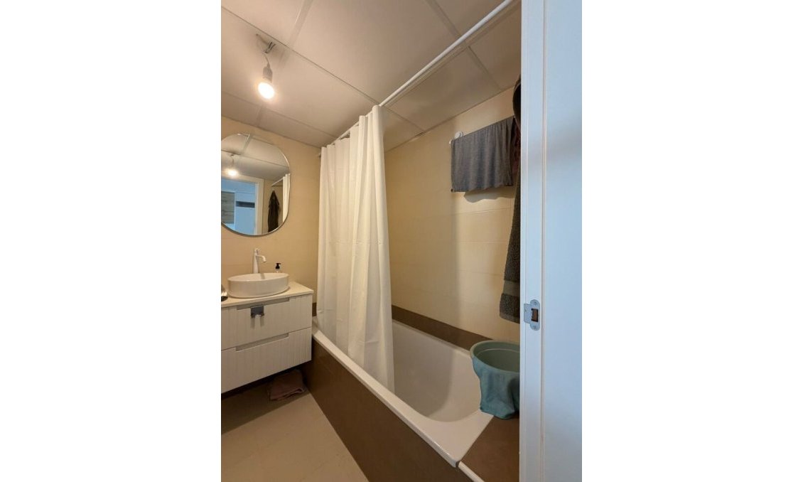 Segunda mano - Duplex -
Villajoyosa - Montiboli