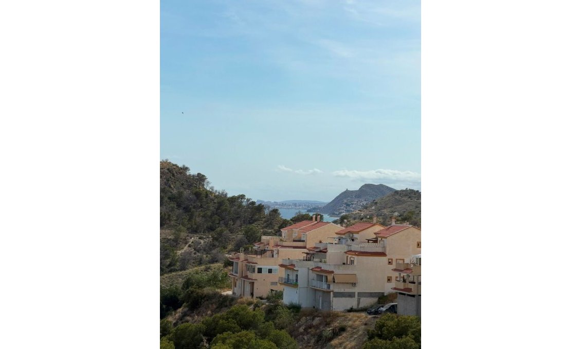 Segunda mano - Duplex -
Villajoyosa - Montiboli