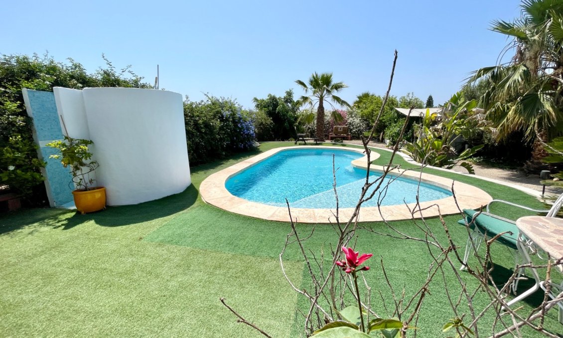 Revente - Villa -
Daya Nueva - Costa Blanca