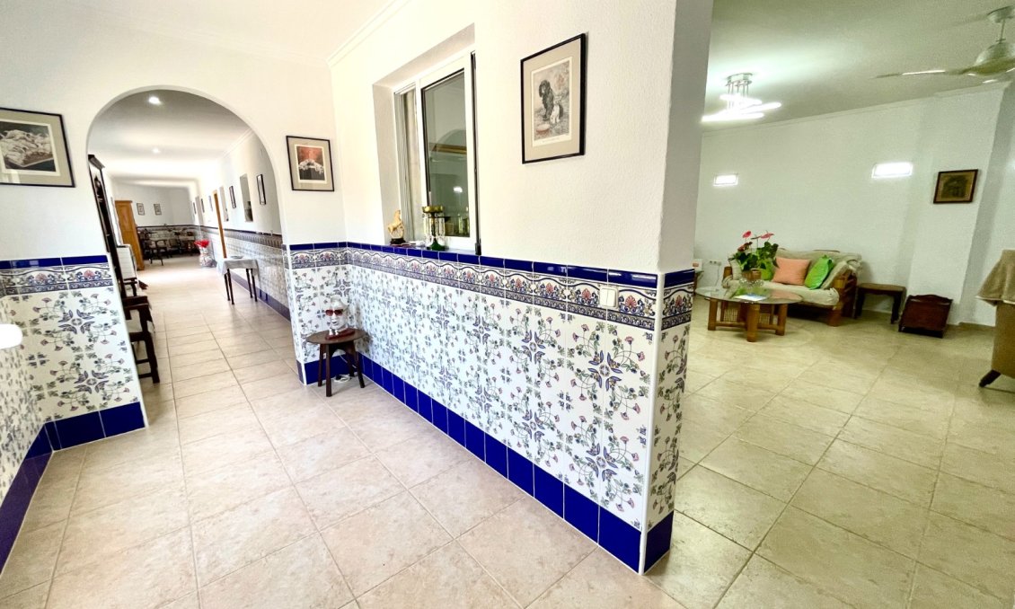 Revente - Villa -
Daya Nueva - Costa Blanca