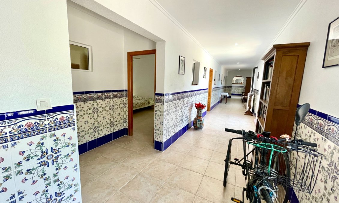 Revente - Villa -
Daya Nueva - Costa Blanca