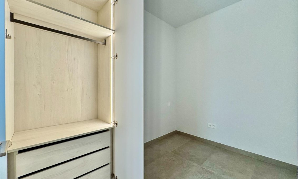 Segunda mano - Apartamento -
Torrevieja - Habaneras