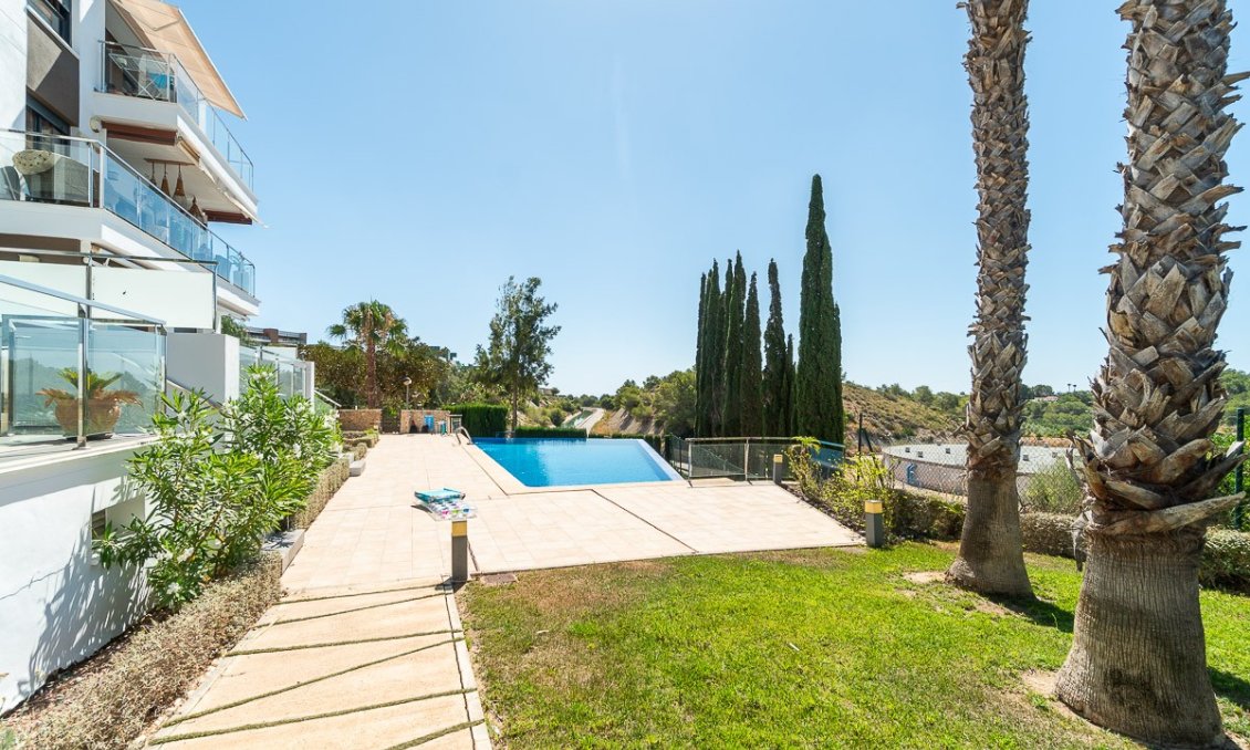 Segunda mano - Ático -
Villamartin - Costa Blanca
