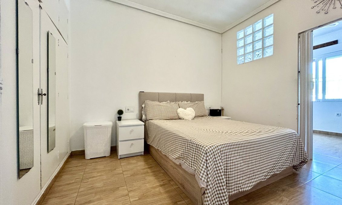 Segunda mano - Apartamento -
Cabo Roig - Costa Blanca