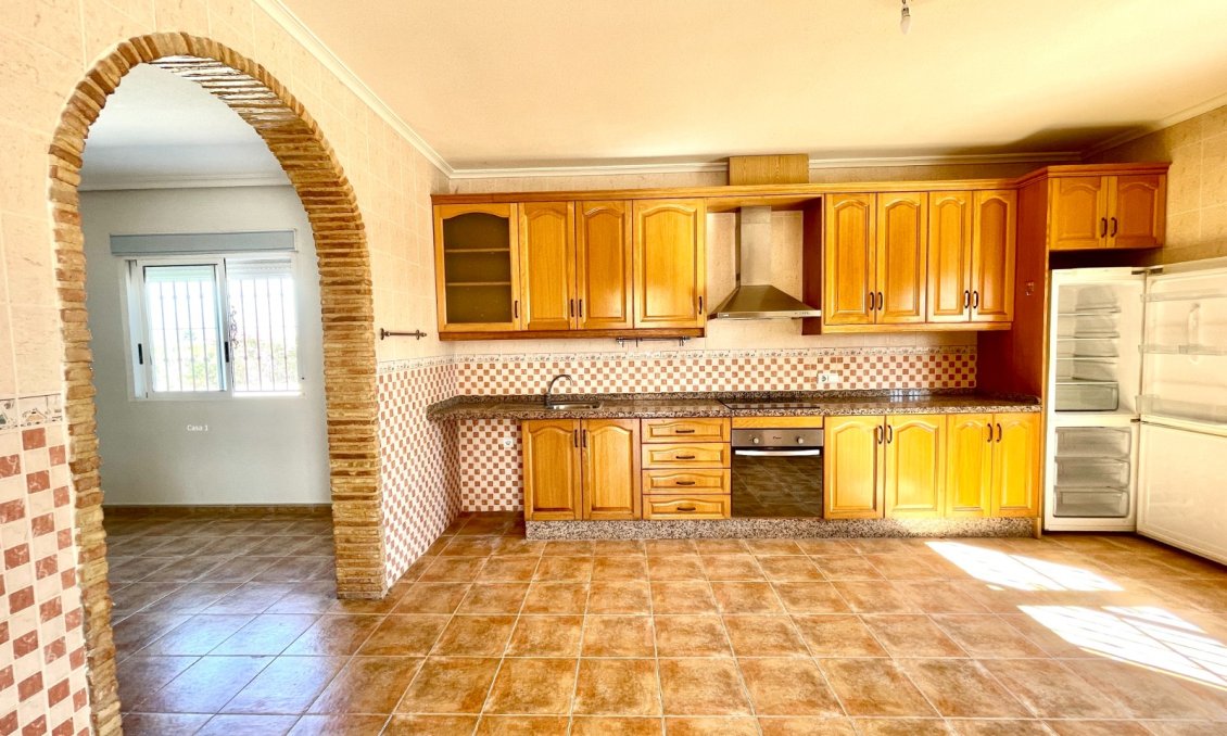 Revânzare - Vilă -
Catral - Costa Blanca