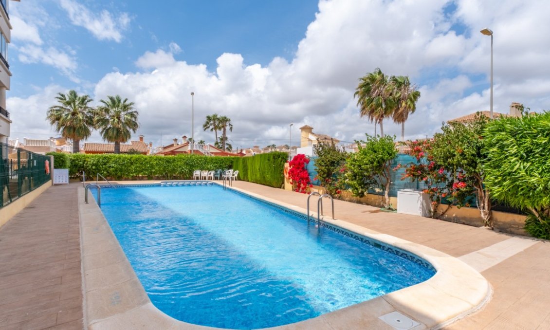 Használt Ingatlanok - Apartman -
Orihuela Costa - Costa Blanca