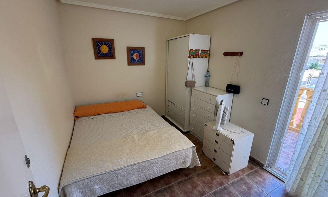 Segunda mano - Duplex -
Torrevieja - Los Frutales