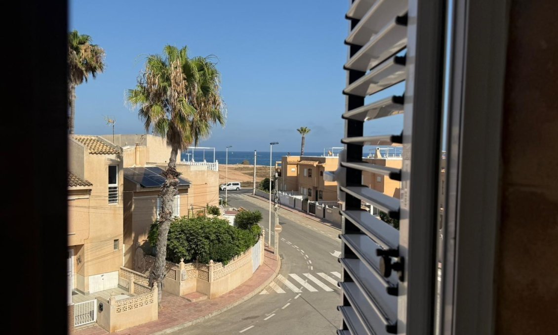 Segunda mano - Duplex -
Torrevieja - Los Frutales