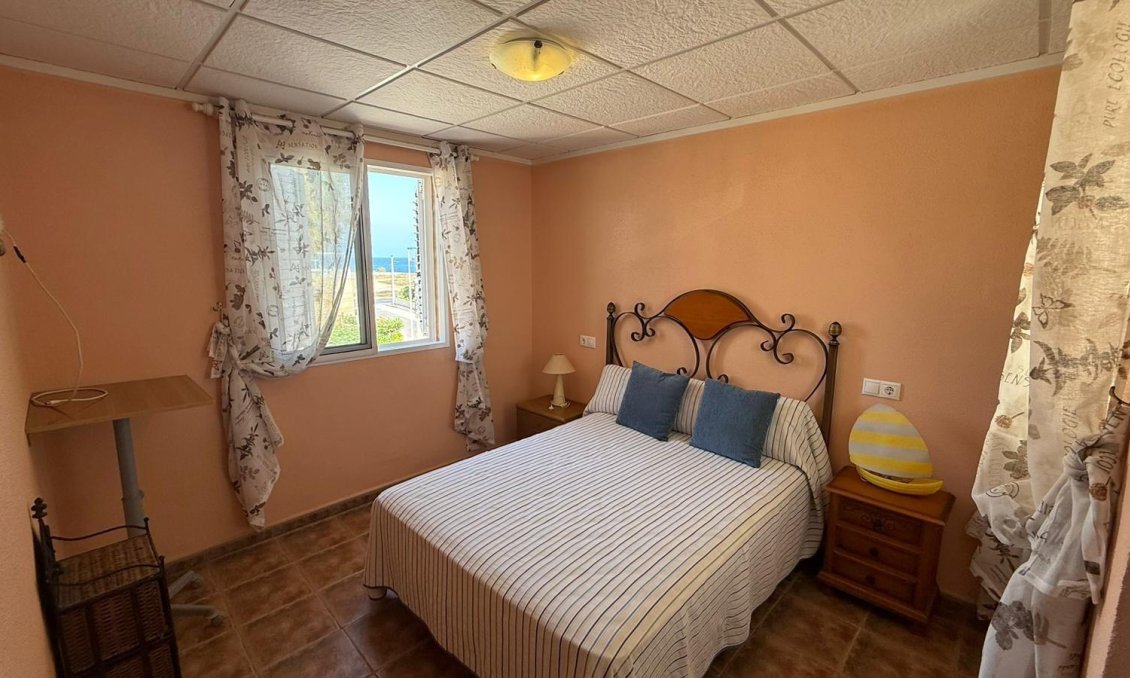Segunda mano - Duplex -
Torrevieja - Los Frutales