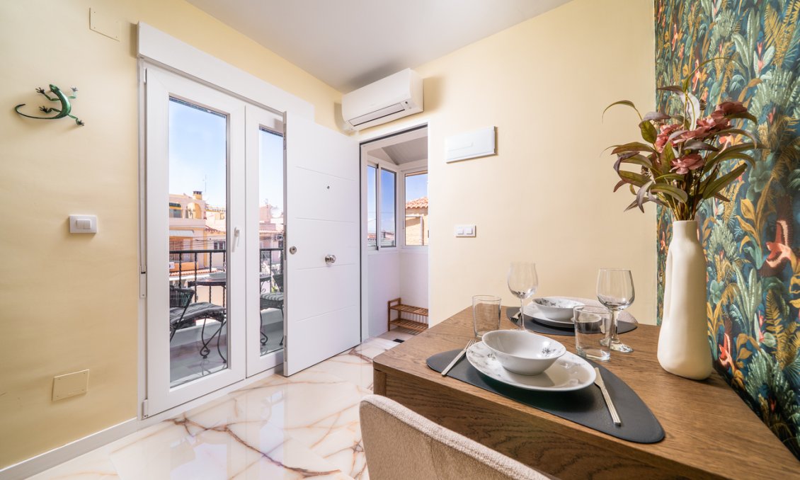 Segunda mano - Apartamento -
Torrevieja - El Chaparral