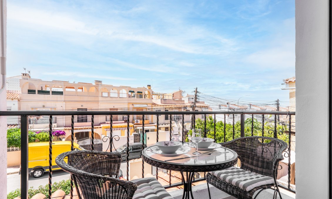 Segunda mano - Apartamento -
Torrevieja - El Chaparral