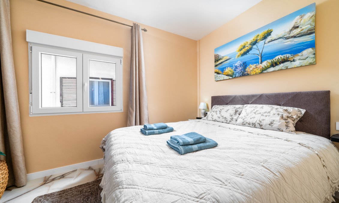 Segunda mano - Apartamento -
Torrevieja - El Chaparral