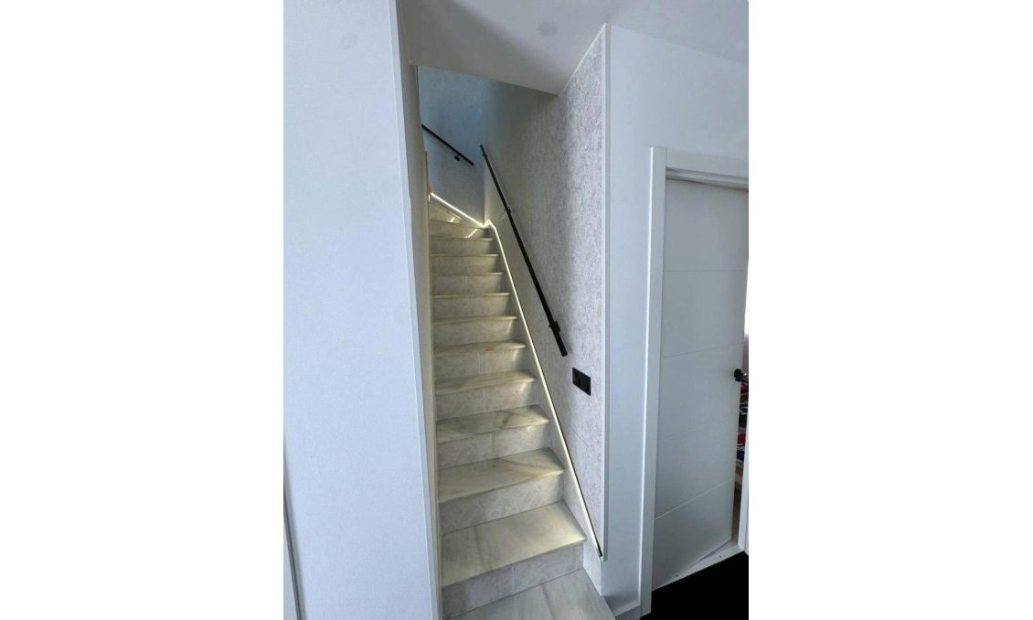 Revente - Duplex -
Torrevieja - Carrefour