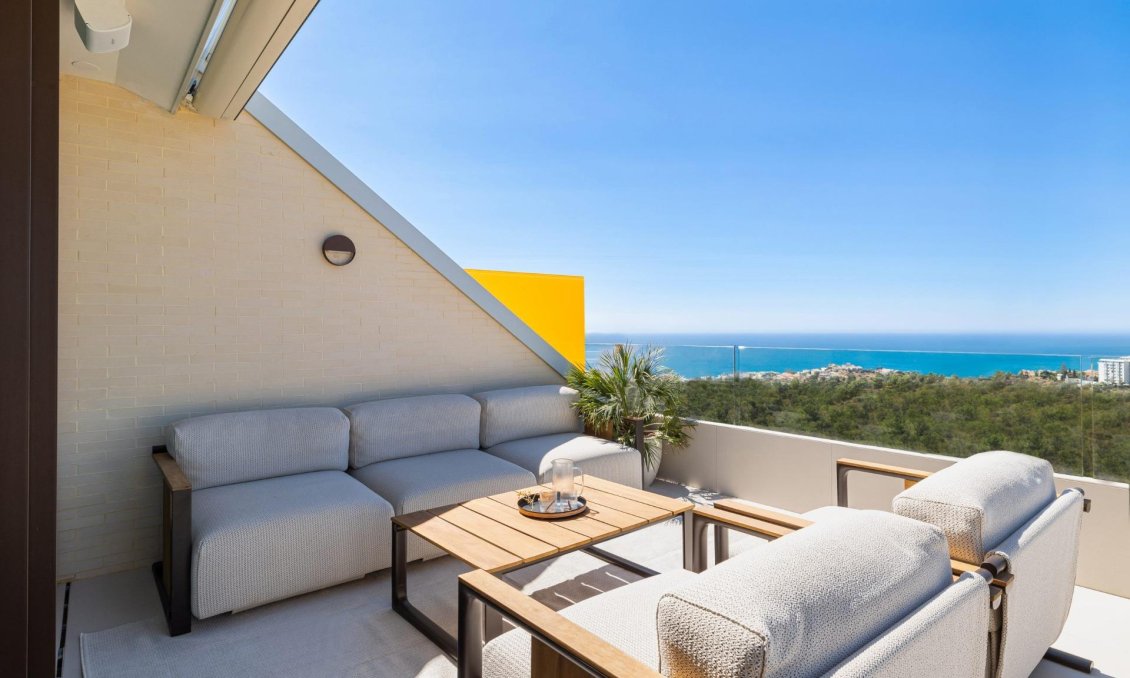 Obra nueva - Apartamento -
Fuengirola - Higueron
