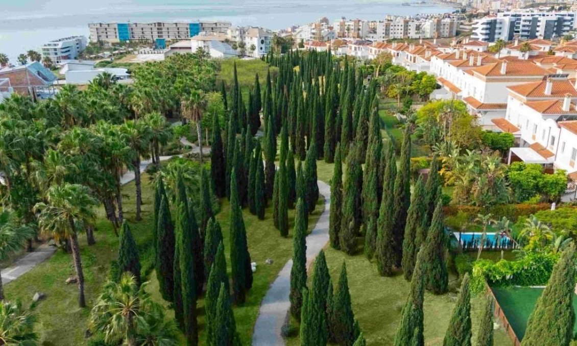 Obra nueva - Apartamento -
Fuengirola - Higueron