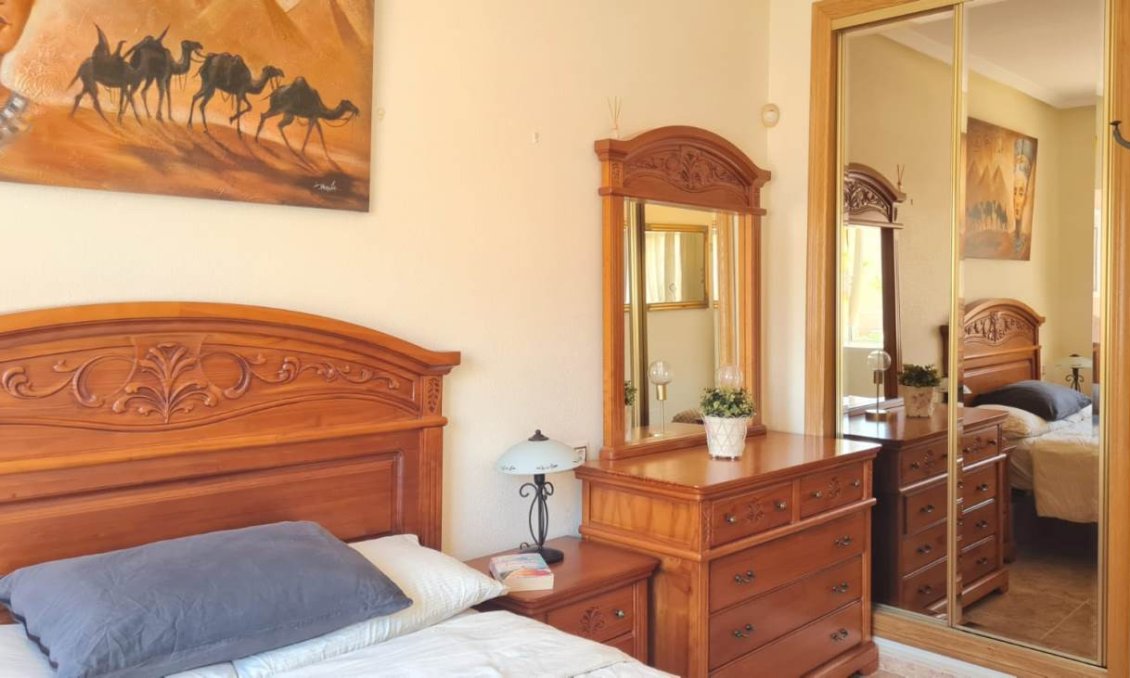 Segunda mano - Villa -
Villamartin - Costa Blanca