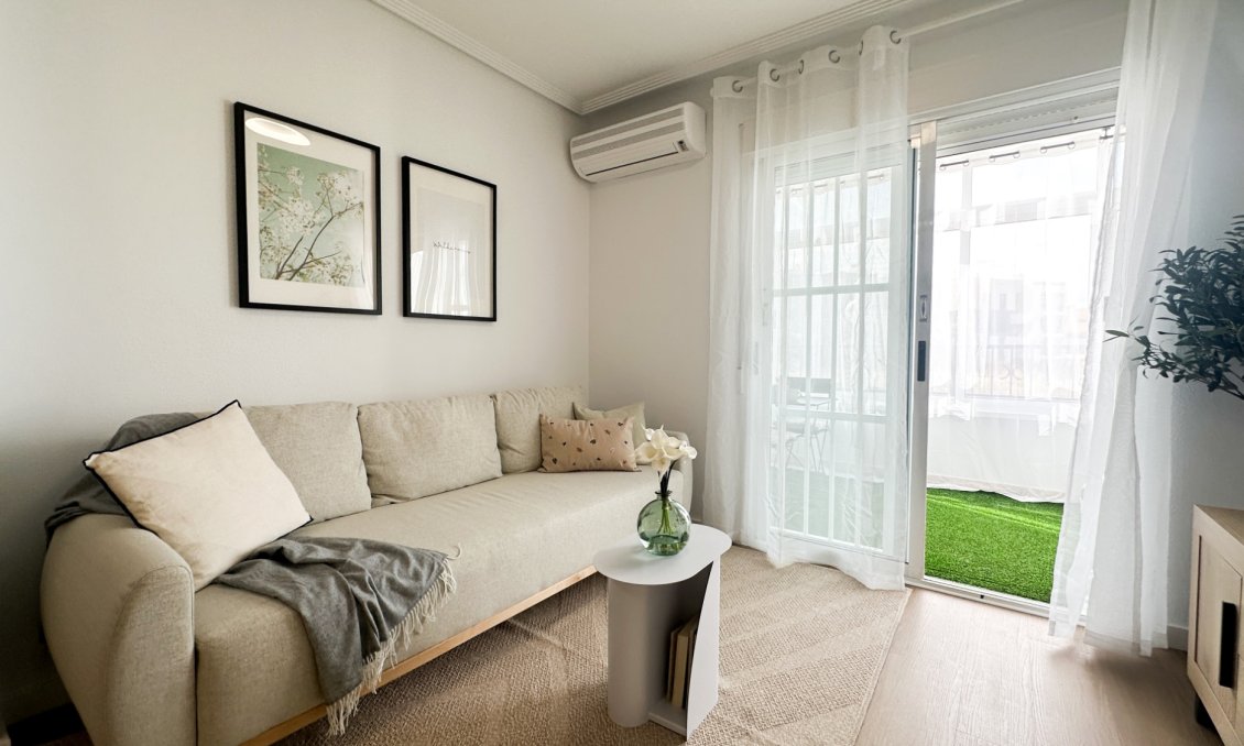 Használt Ingatlanok - Apartman -
Orihuela Costa - Costa Blanca