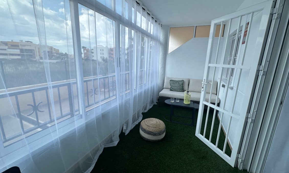 Használt Ingatlanok - Apartman -
Orihuela Costa - Costa Blanca