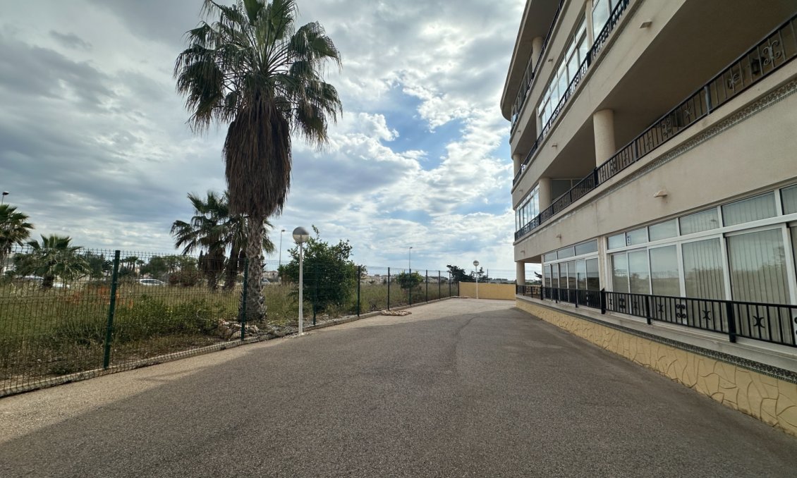 Használt Ingatlanok - Apartman -
Orihuela Costa - Costa Blanca