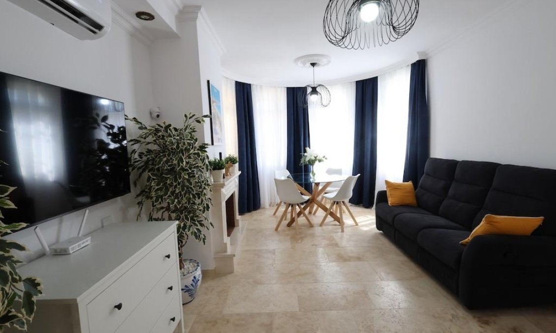 Segunda mano - Villa -
Orihuela Costa - Costa Blanca